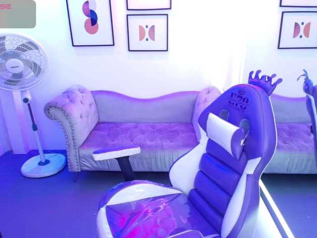 Ariel-doweeen live cam on BongaCams