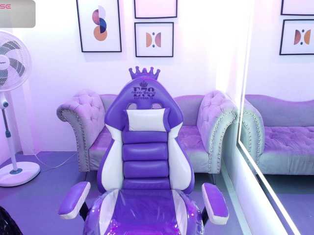 Ariel-doweeen live cam on BongaCams