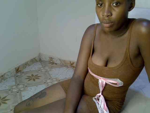 Model: Sexyliz20