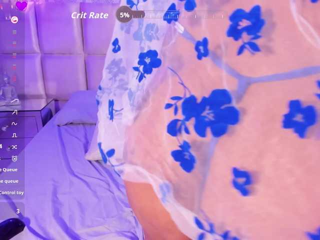 MiaCurly live cam on BongaCams