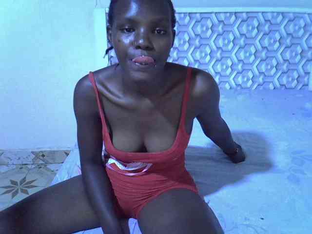 Sexyrose12 webcam