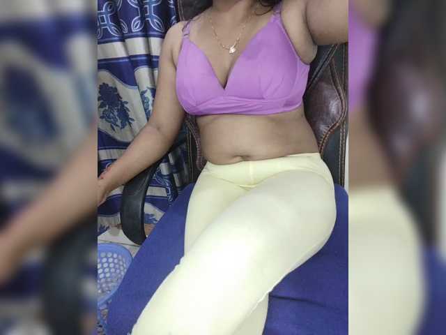 Tapur- live cam on BongaCams