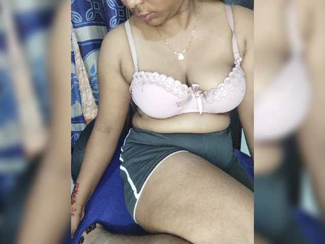 Tapur- live cam on BongaCams