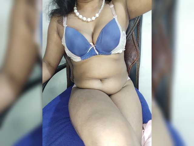 Tapur- live cam on BongaCams