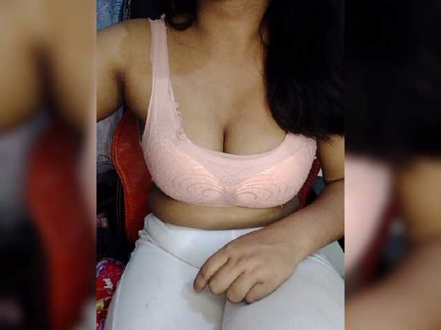 Tapur- live cam on BongaCams