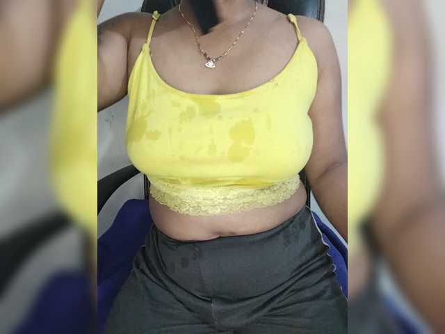 Tapur- live cam on BongaCams