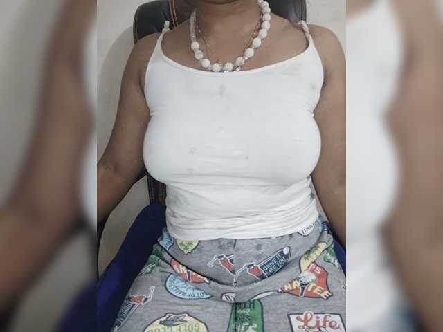 Tapur-, live now on BongaCams