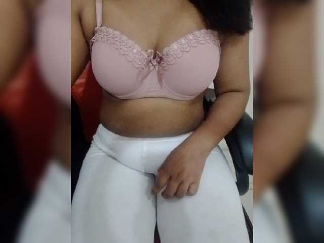 Tapur- live cam on BongaCams