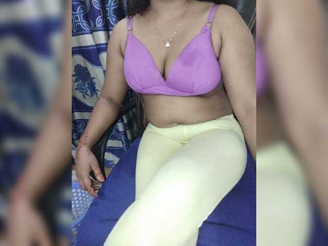 Tapur- live cam on BongaCams