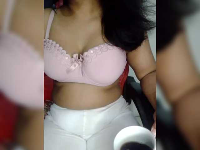 Tapur- live cam on BongaCams