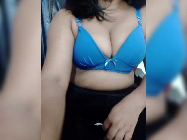 Tapur- live cam on BongaCams