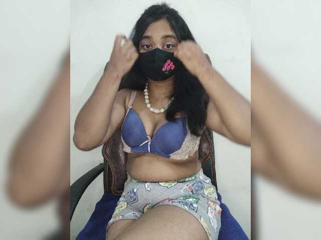 Tapur- live cam on BongaCams