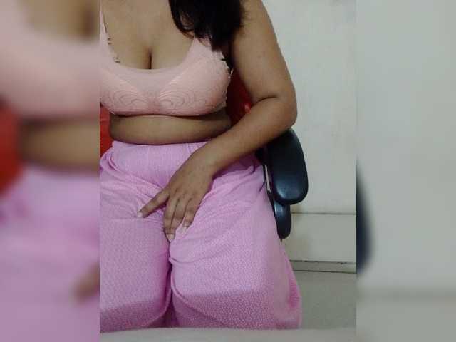Tapur- live cam on BongaCams