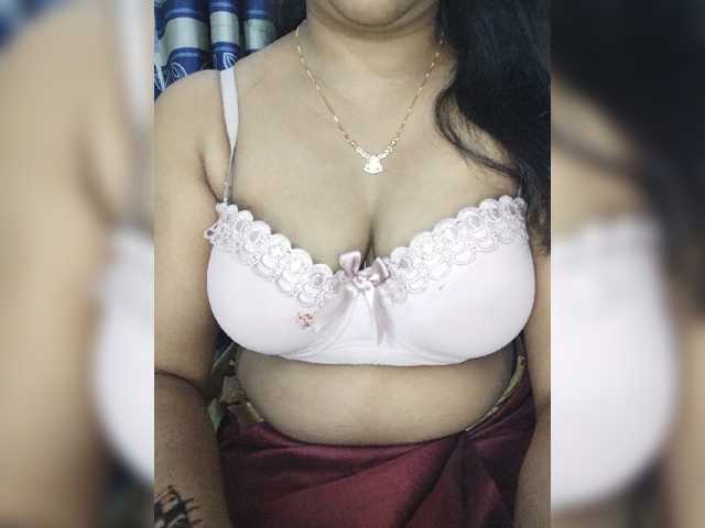 Tapur- live cam on BongaCams