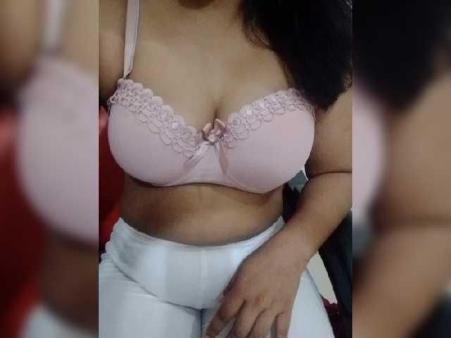 Tapur- live cam on BongaCams