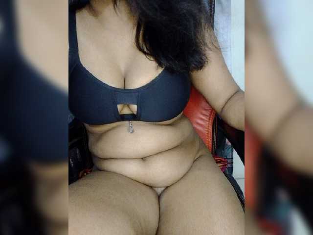 Tapur- live cam on BongaCams