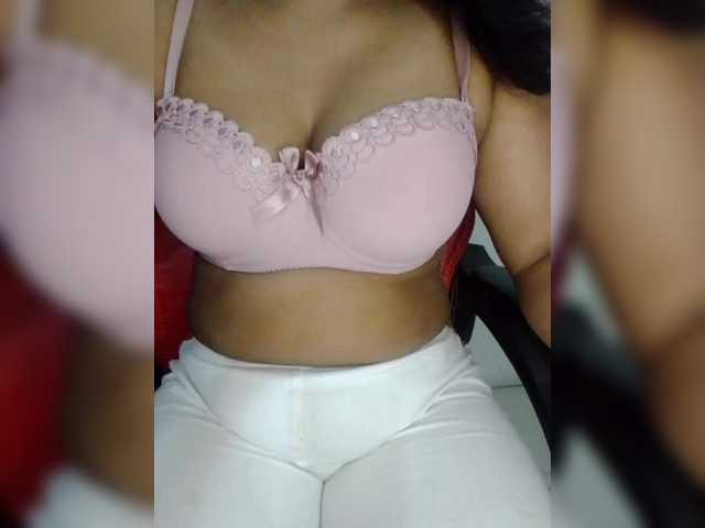 Tapur- live cam on BongaCams