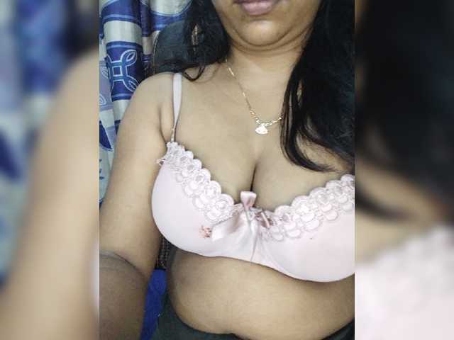 Tapur- live cam on BongaCams