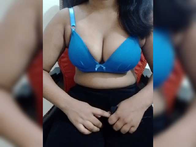 Tapur- live cam on BongaCams
