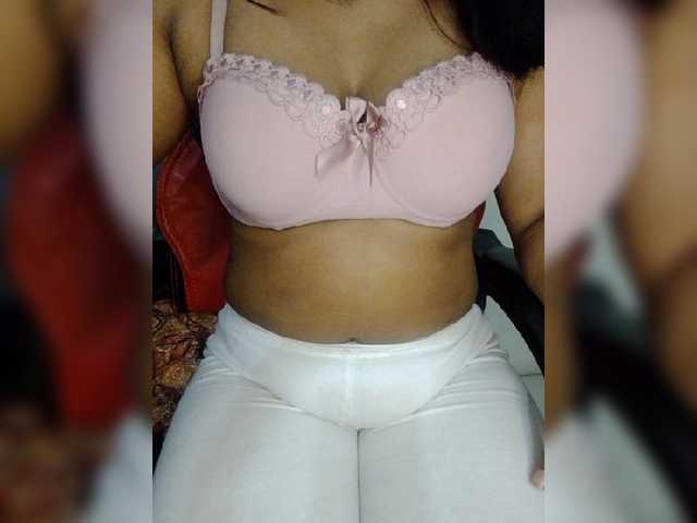 Tapur- live cam on BongaCams