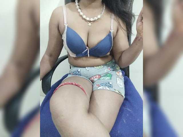 Tapur- live cam on BongaCams