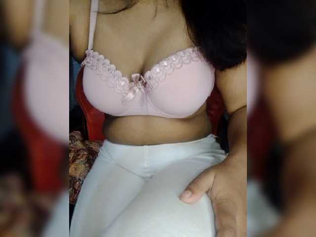 Tapur- live cam on BongaCams