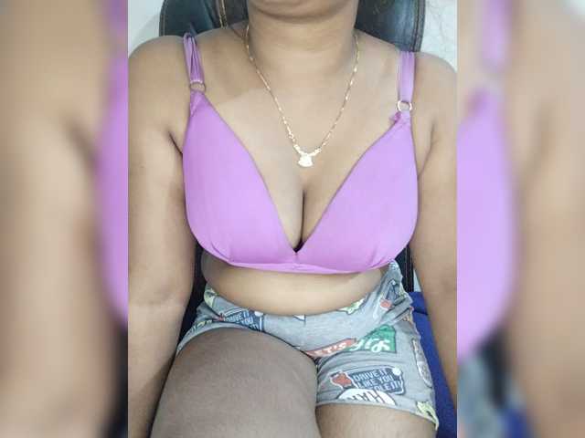 Tapur- live cam on BongaCams