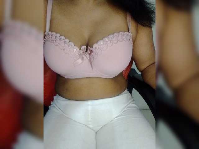 Tapur- live cam on BongaCams