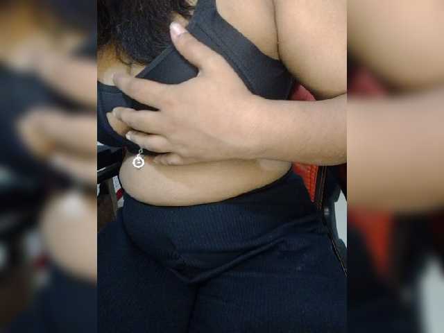 Tapur- live cam on BongaCams