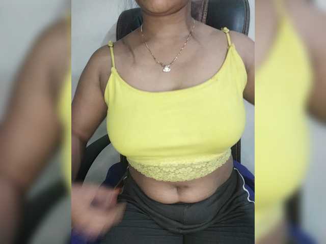 Tapur- live cam on BongaCams