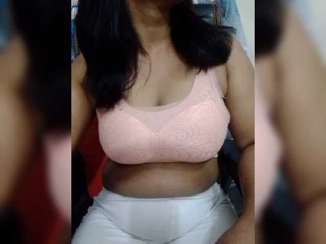 Tapur- live cam on BongaCams