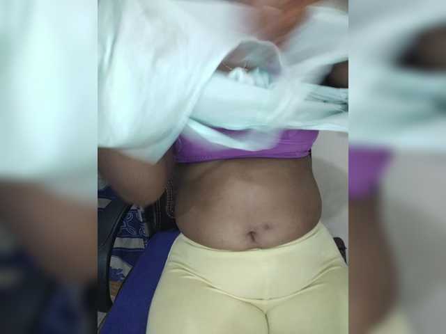 Tapur- live cam on BongaCams