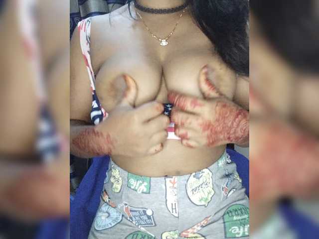 Tapur- live cam on BongaCams