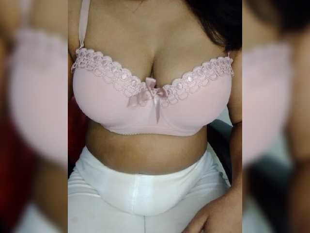 Tapur- live cam on BongaCams