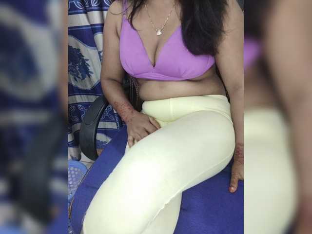 Tapur- live cam on BongaCams