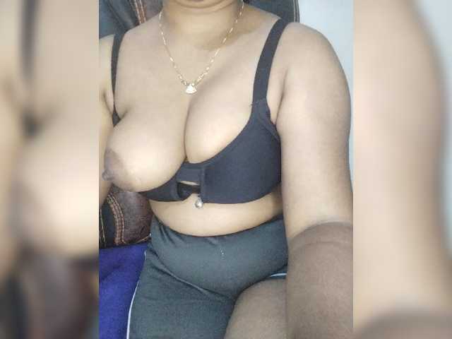 Tapur- live cam on BongaCams