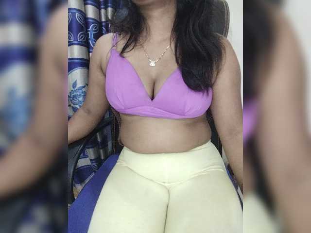 Tapur- live cam on BongaCams