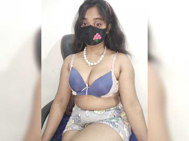 Tapur- live cam on BongaCams