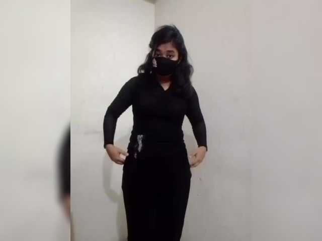 Tapur- Nude Live Sex Shows