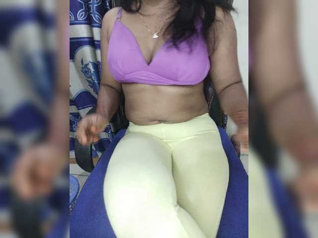 Tapur- live cam on BongaCams