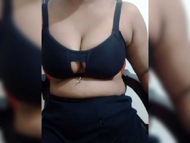 Tapur- live cam on BongaCams