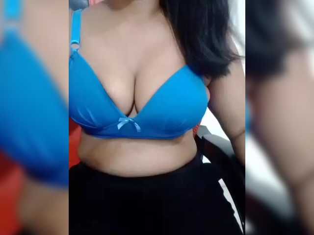 Tapur- live cam on BongaCams