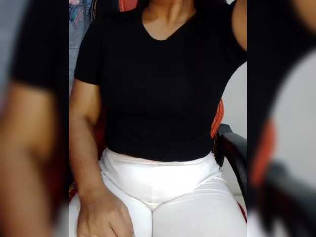 Tapur- live cam on BongaCams