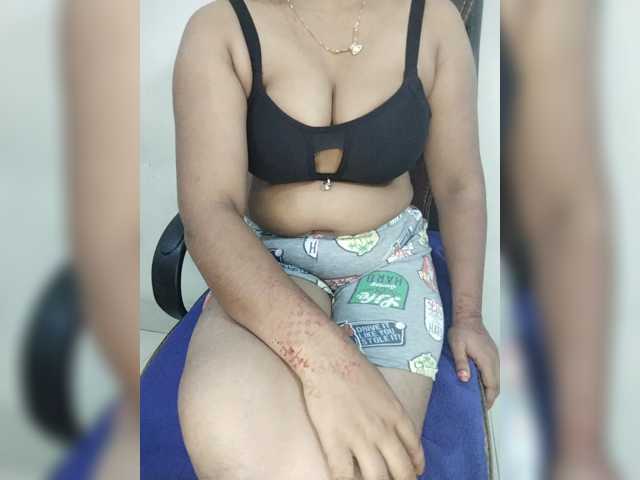 Tapur- live cam on BongaCams