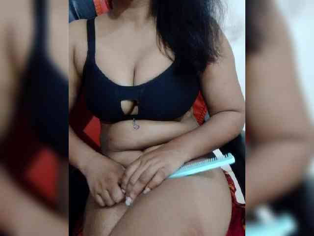 Tapur- Live Webcam on BongaCams