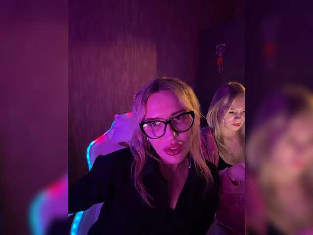 Eva666666 live cam on BongaCams