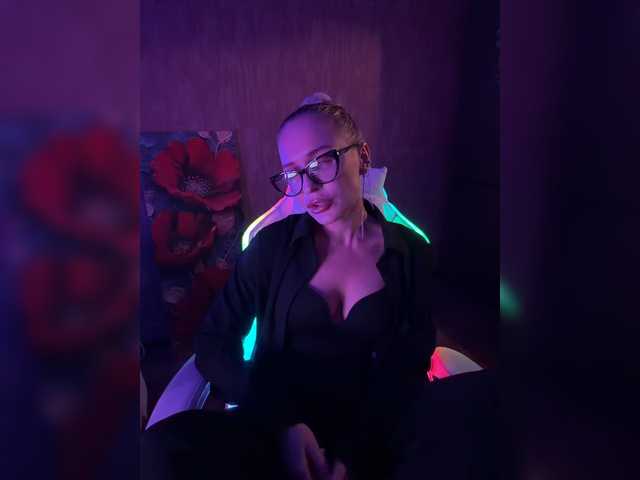 Eva666666 live cam on BongaCams