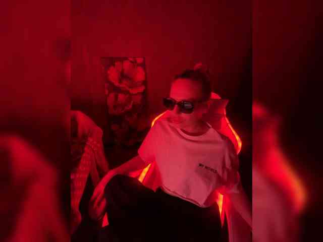 Eva666666 webcam
