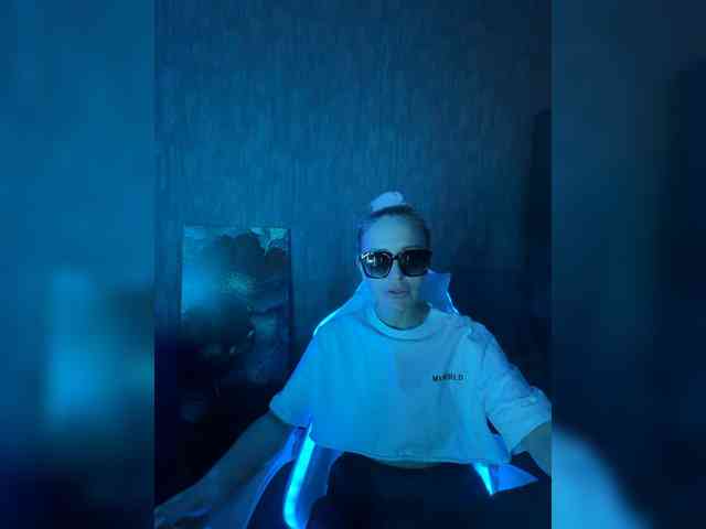 Eva666666 webcam