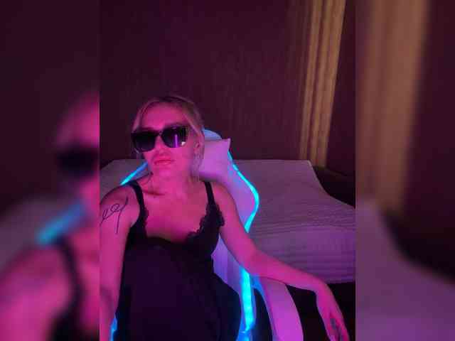 Eva666666 webcam